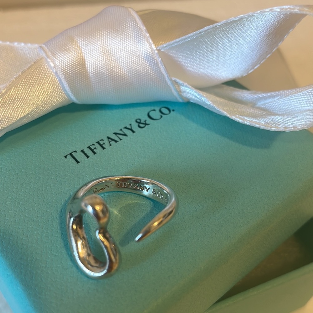 Tiffany 7 Co Elsa Peretti Sterling Silver Open Heart size 6 - Picture 9 of 14